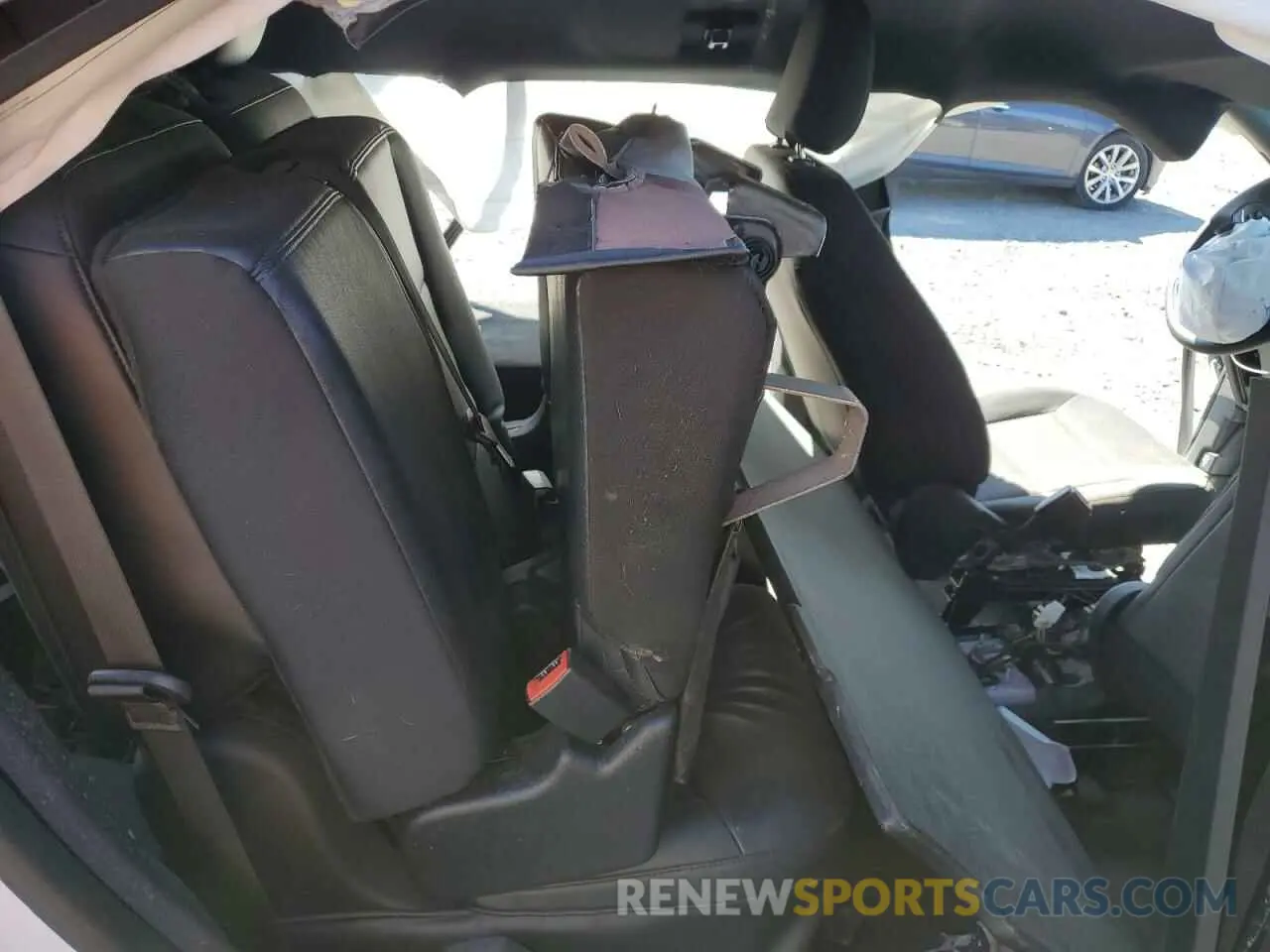 11 Photograph of a damaged car 1FM5K8AB3PGB37719 FORD EXPLORER 2023