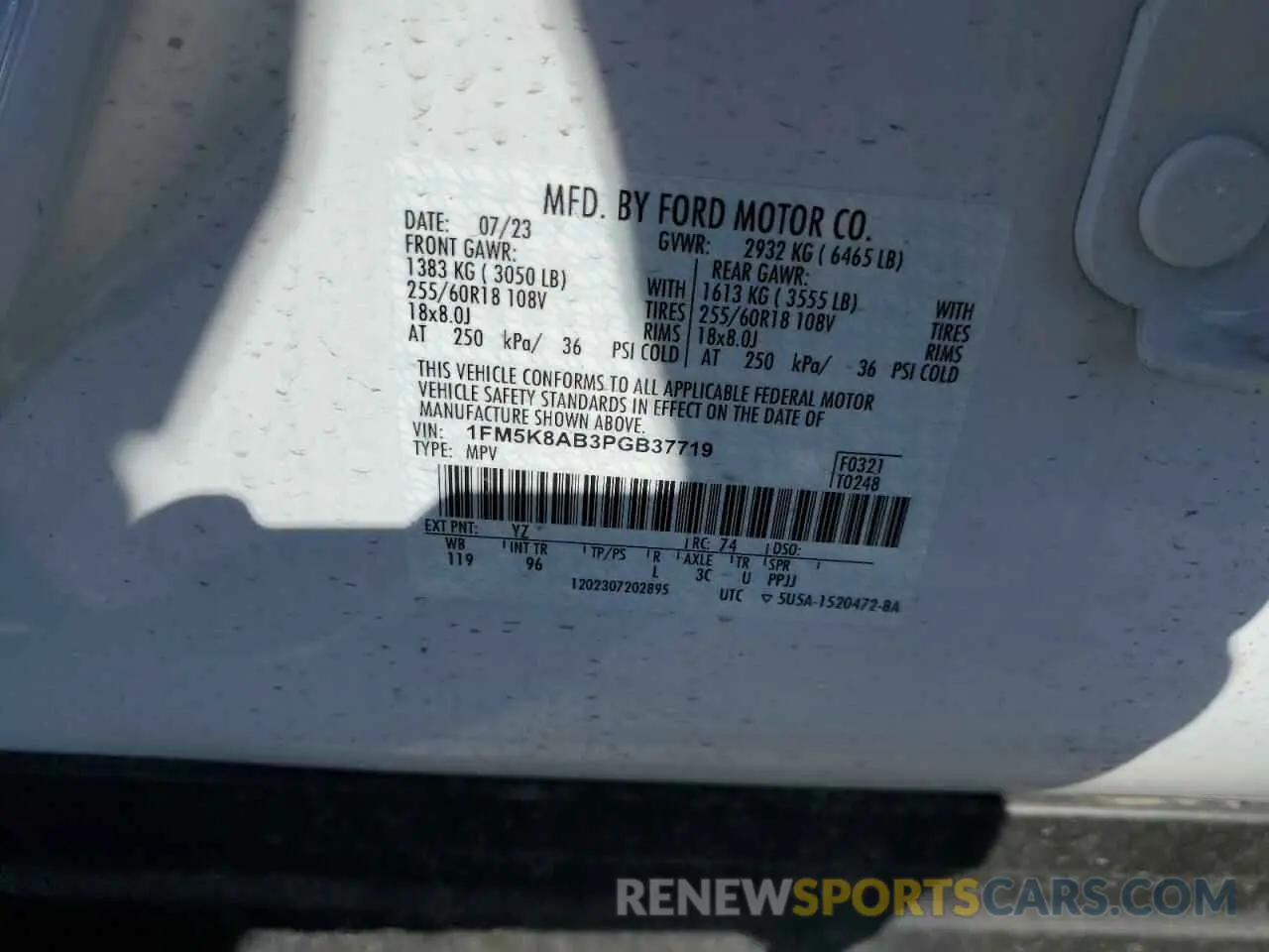 13 Photograph of a damaged car 1FM5K8AB3PGB37719 FORD EXPLORER 2023