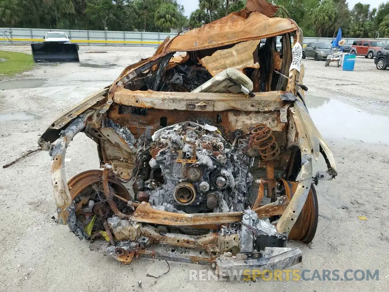 5 Photograph of a damaged car 1FM5K8AB3PGB61390 FORD EXPLORER 2023