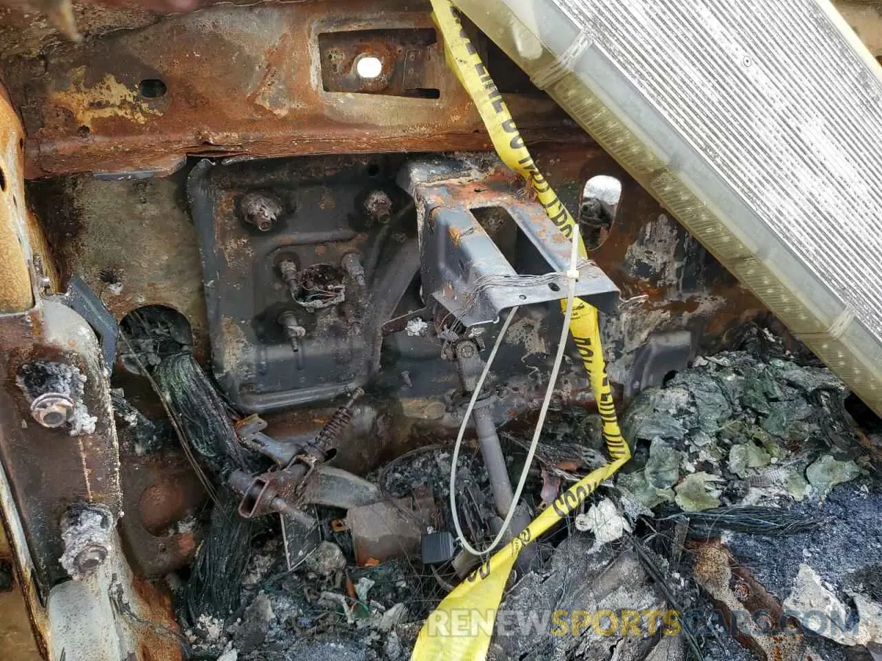 9 Photograph of a damaged car 1FM5K8AB3PGB61390 FORD EXPLORER 2023