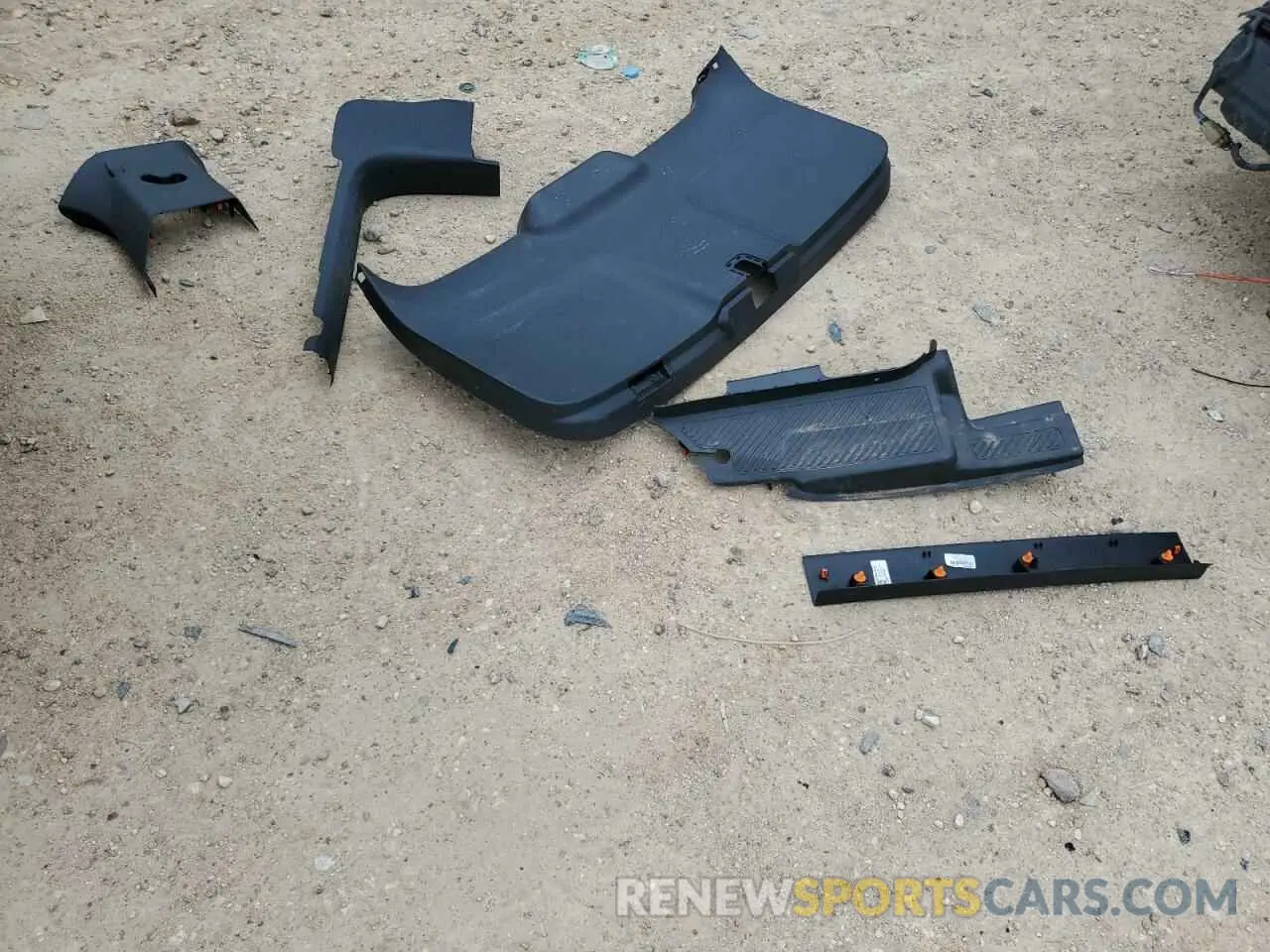 13 Photograph of a damaged car 1FM5K8AB4PGC00360 FORD EXPLORER 2023