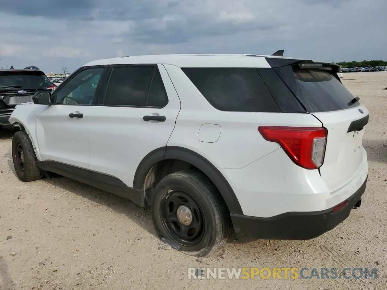 2 Photograph of a damaged car 1FM5K8AB7PGA85592 FORD EXPLORER 2023