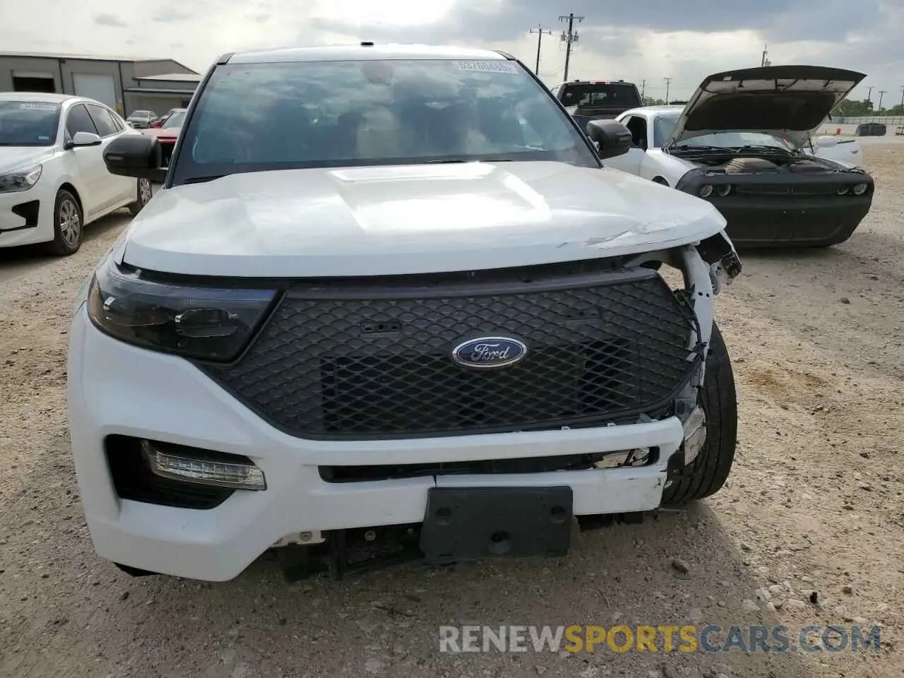 5 Photograph of a damaged car 1FM5K8AB7PGA85592 FORD EXPLORER 2023