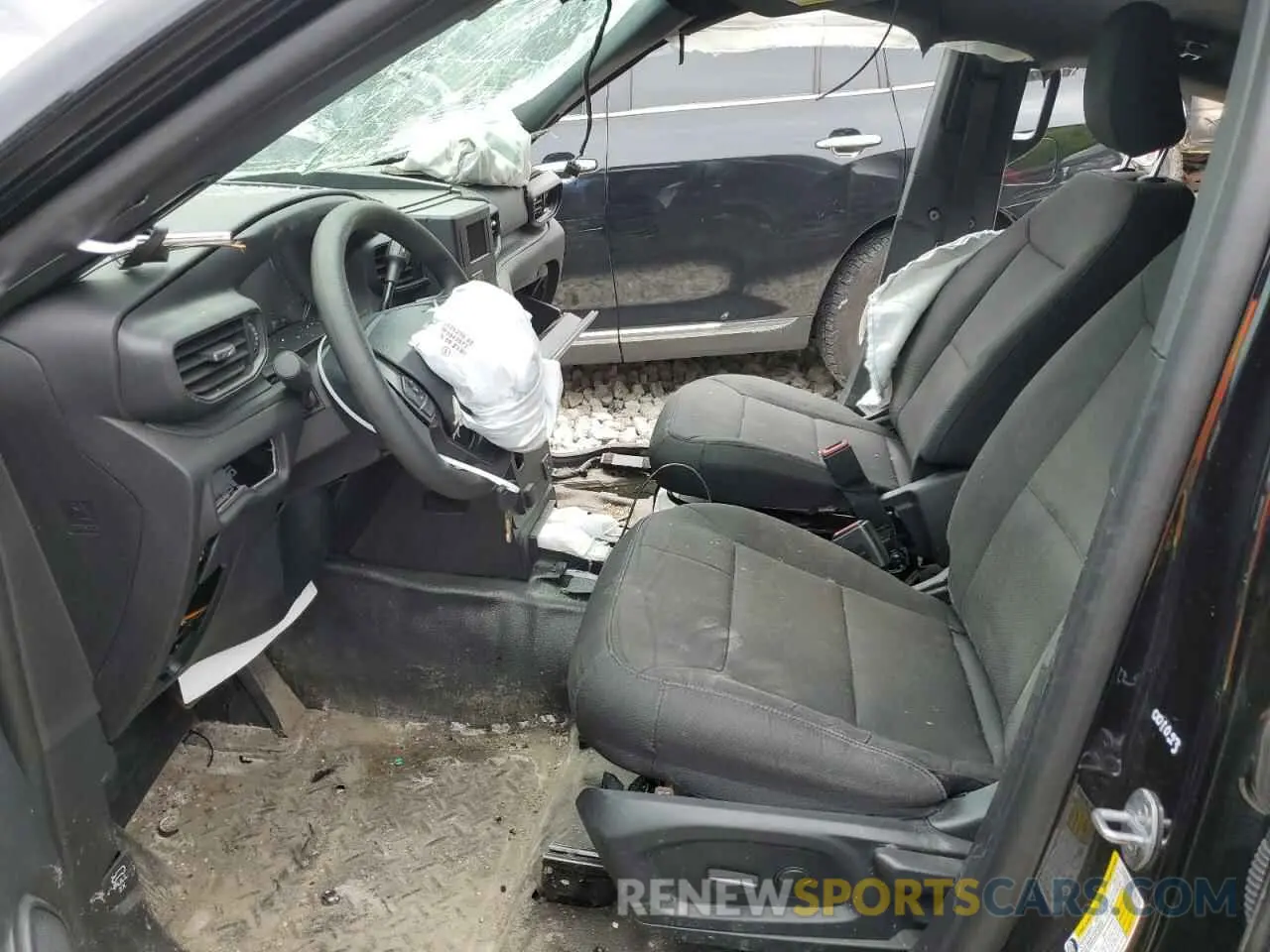 7 Photograph of a damaged car 1FM5K8AC1PGC20641 FORD EXPLORER 2023