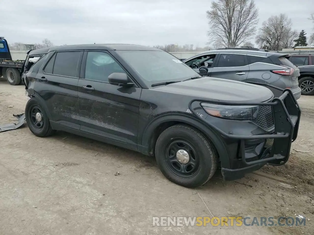 4 Photograph of a damaged car 1FM5K8AW6PNA01437 FORD EXPLORER 2023