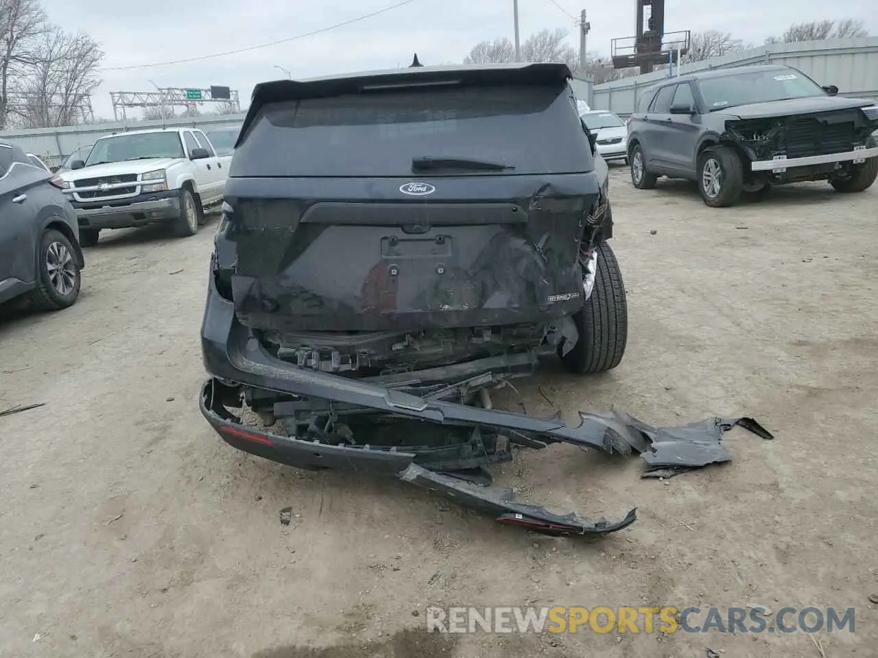 6 Photograph of a damaged car 1FM5K8AW6PNA01437 FORD EXPLORER 2023