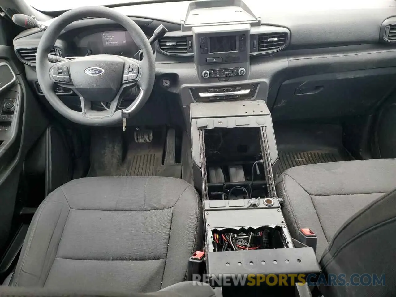 8 Photograph of a damaged car 1FM5K8AW6PNA01437 FORD EXPLORER 2023