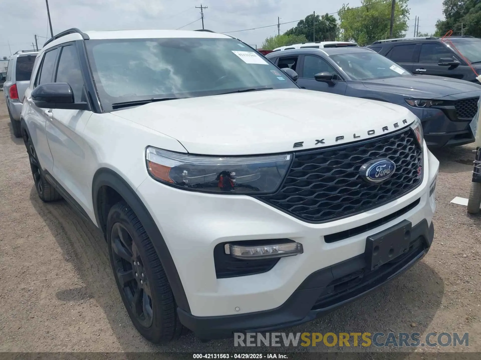 1 Photograph of a damaged car 1FM5K8GC3PGC24813 FORD EXPLORER 2023