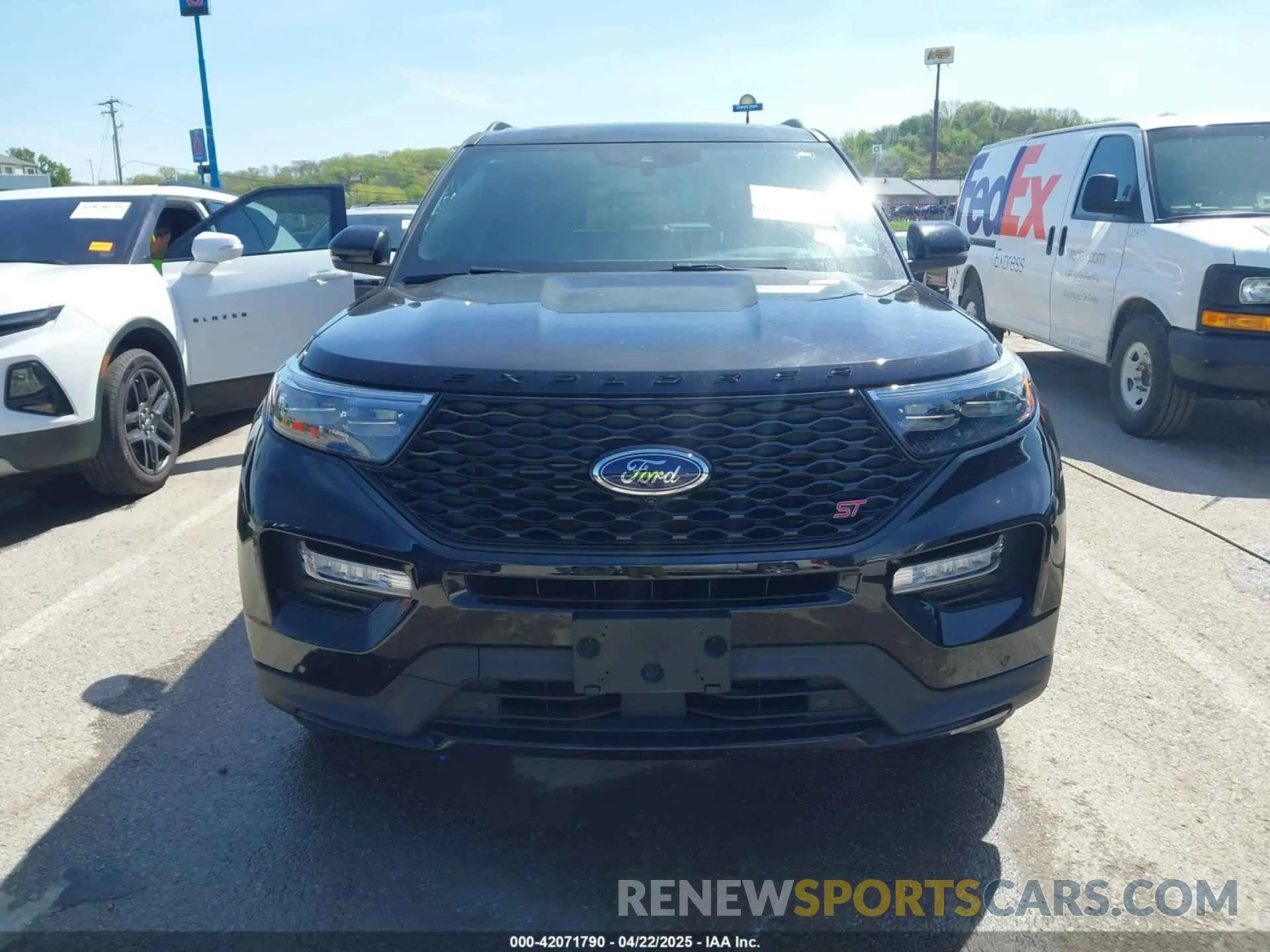 12 Photograph of a damaged car 1FM5K8GC3PGC36153 FORD EXPLORER 2023