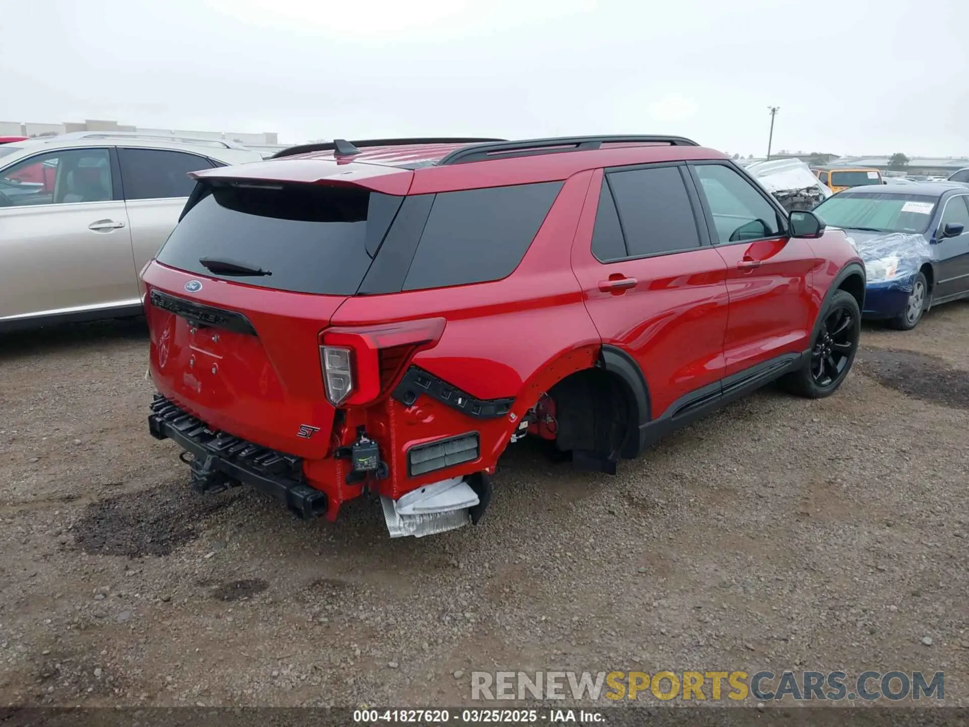 4 Photograph of a damaged car 1FM5K8GC4PGA77112 FORD EXPLORER 2023