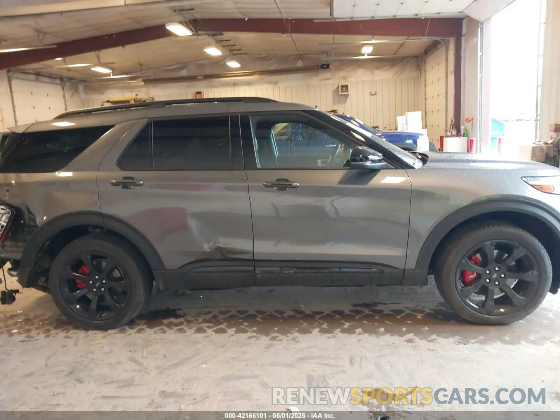 13 Photograph of a damaged car 1FM5K8GC5PGC26305 FORD EXPLORER 2023