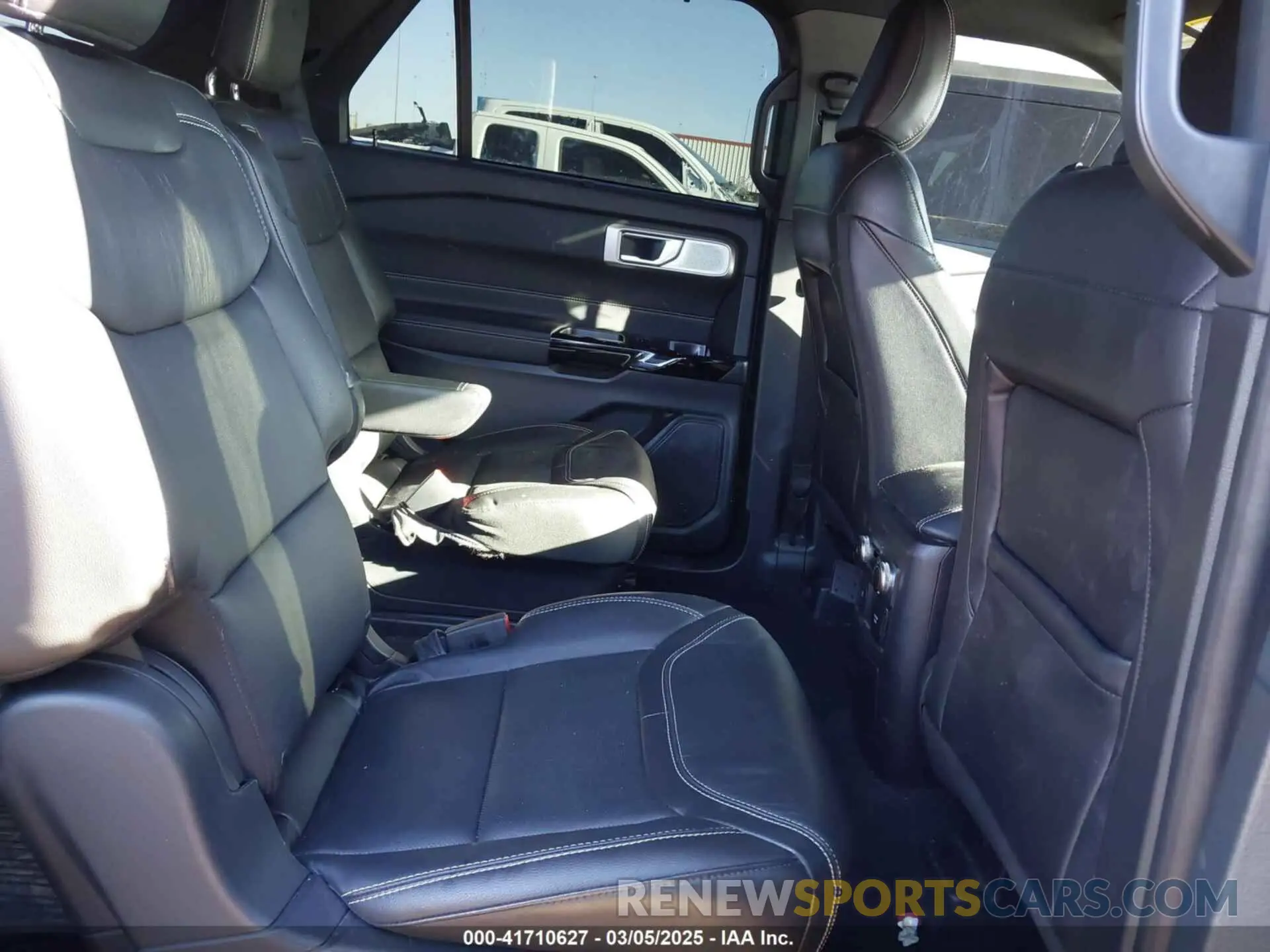 8 Photograph of a damaged car 1FM5K8GC6PGA22760 FORD EXPLORER 2023