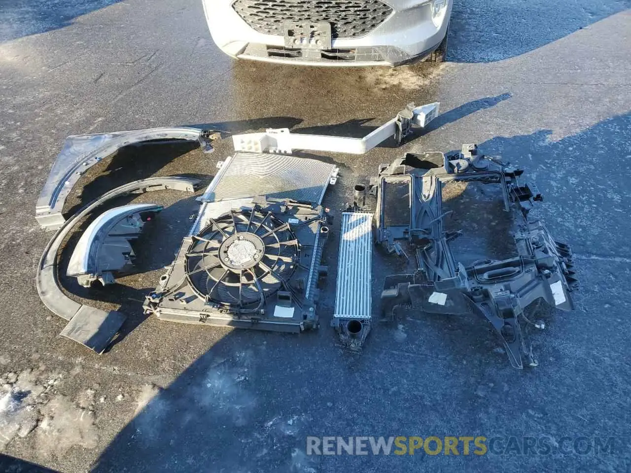 13 Photograph of a damaged car 1FM5K8GC7PGC12499 FORD EXPLORER 2023