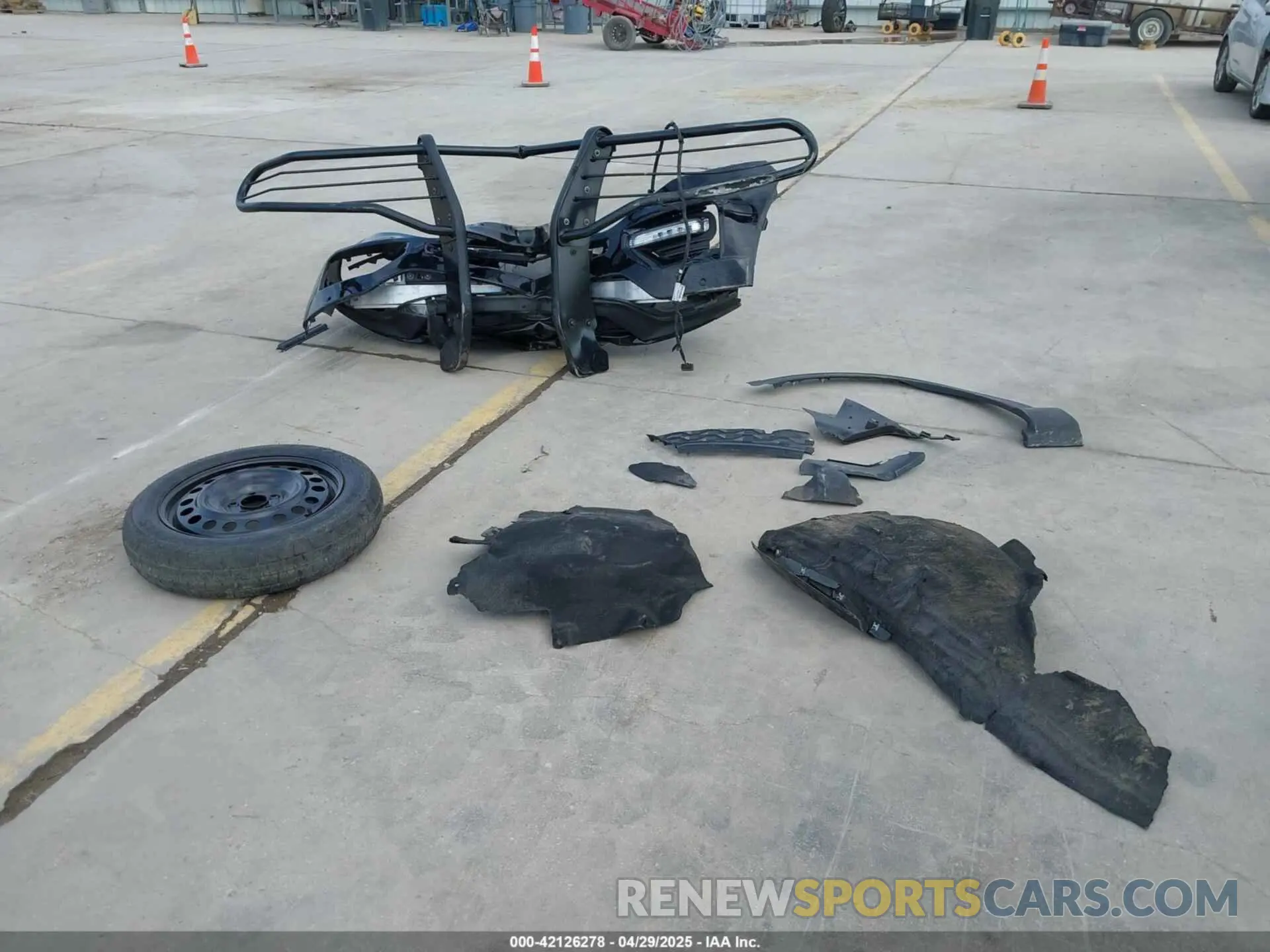 19 Photograph of a damaged car 1FM5K8GCXPGA29775 FORD EXPLORER 2023