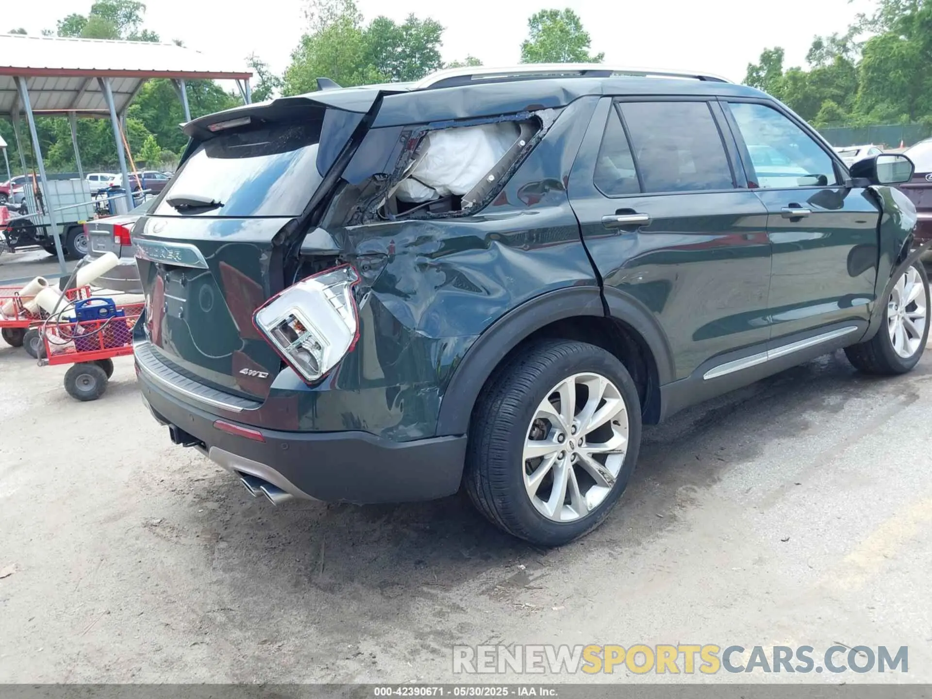 17 Photograph of a damaged car 1FM5K8HC7PGA97725 FORD EXPLORER 2023