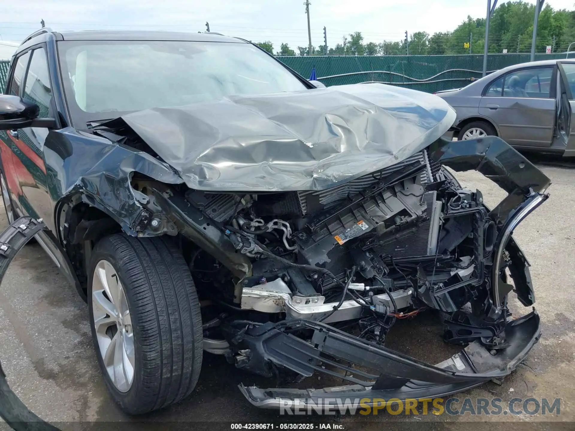 18 Photograph of a damaged car 1FM5K8HC7PGA97725 FORD EXPLORER 2023