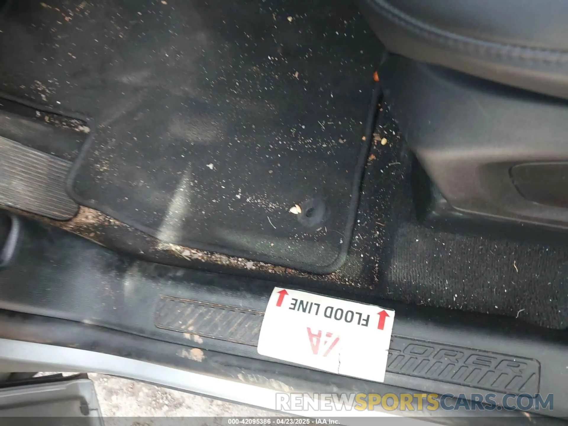 6 Photograph of a damaged car 1FMSK7DH0PGB17182 FORD EXPLORER 2023