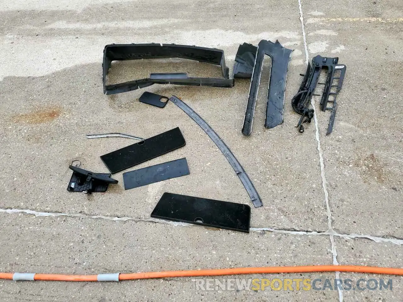 13 Photograph of a damaged car 1FMSK7DH1PGC13127 FORD EXPLORER 2023