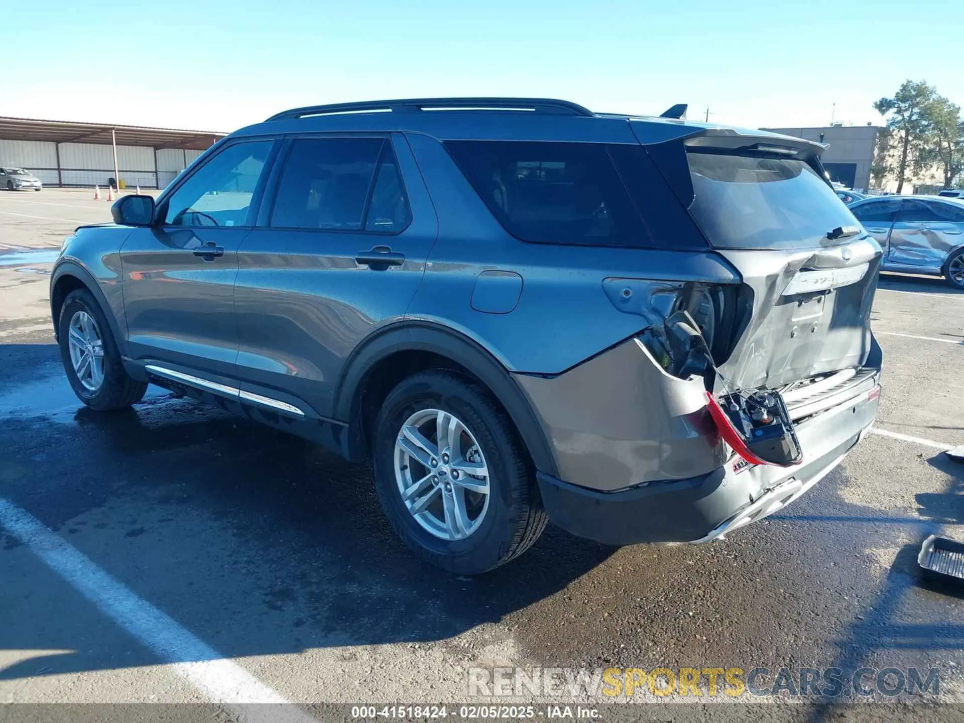 3 Photograph of a damaged car 1FMSK7DH2PGB07995 FORD EXPLORER 2023