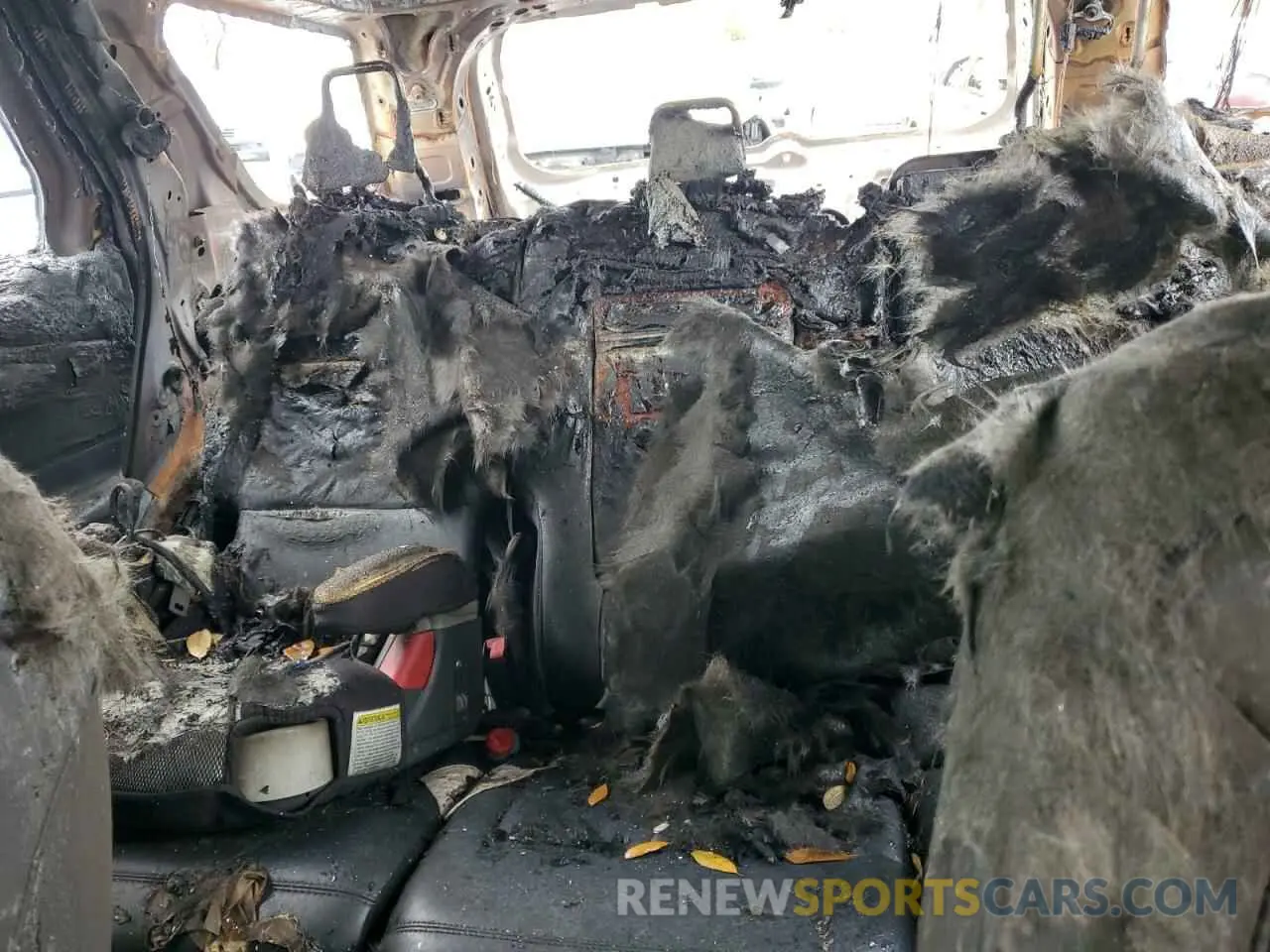 10 Photograph of a damaged car 1FMSK7DH3PGA05265 FORD EXPLORER 2023