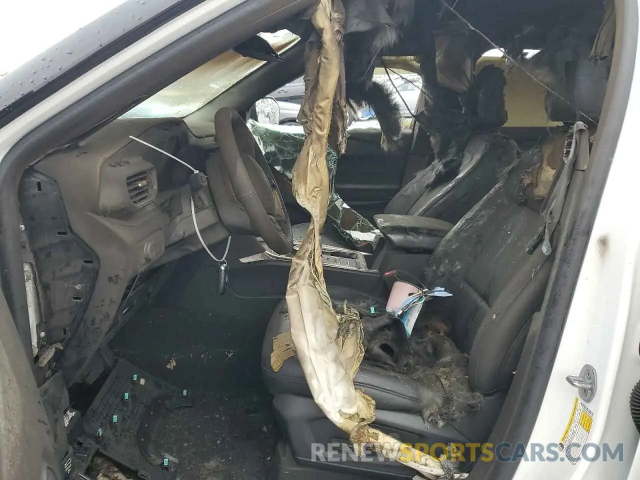 7 Photograph of a damaged car 1FMSK7DH3PGA05265 FORD EXPLORER 2023