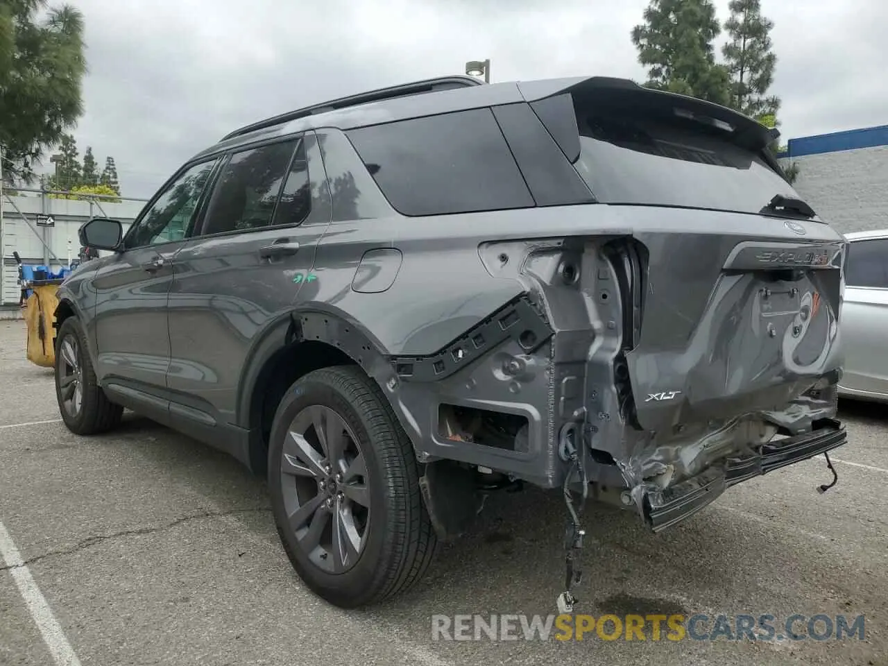 2 Photograph of a damaged car 1FMSK7DH3PGB91471 FORD EXPLORER 2023