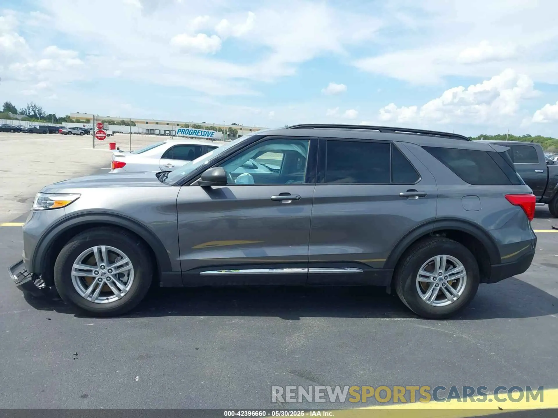 14 Photograph of a damaged car 1FMSK7DH3PGC09225 FORD EXPLORER 2023
