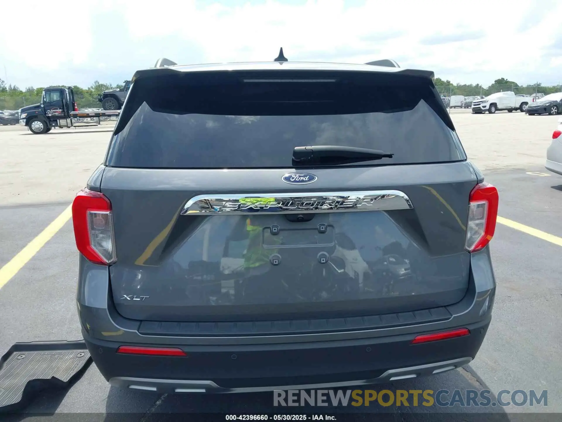 16 Photograph of a damaged car 1FMSK7DH3PGC09225 FORD EXPLORER 2023