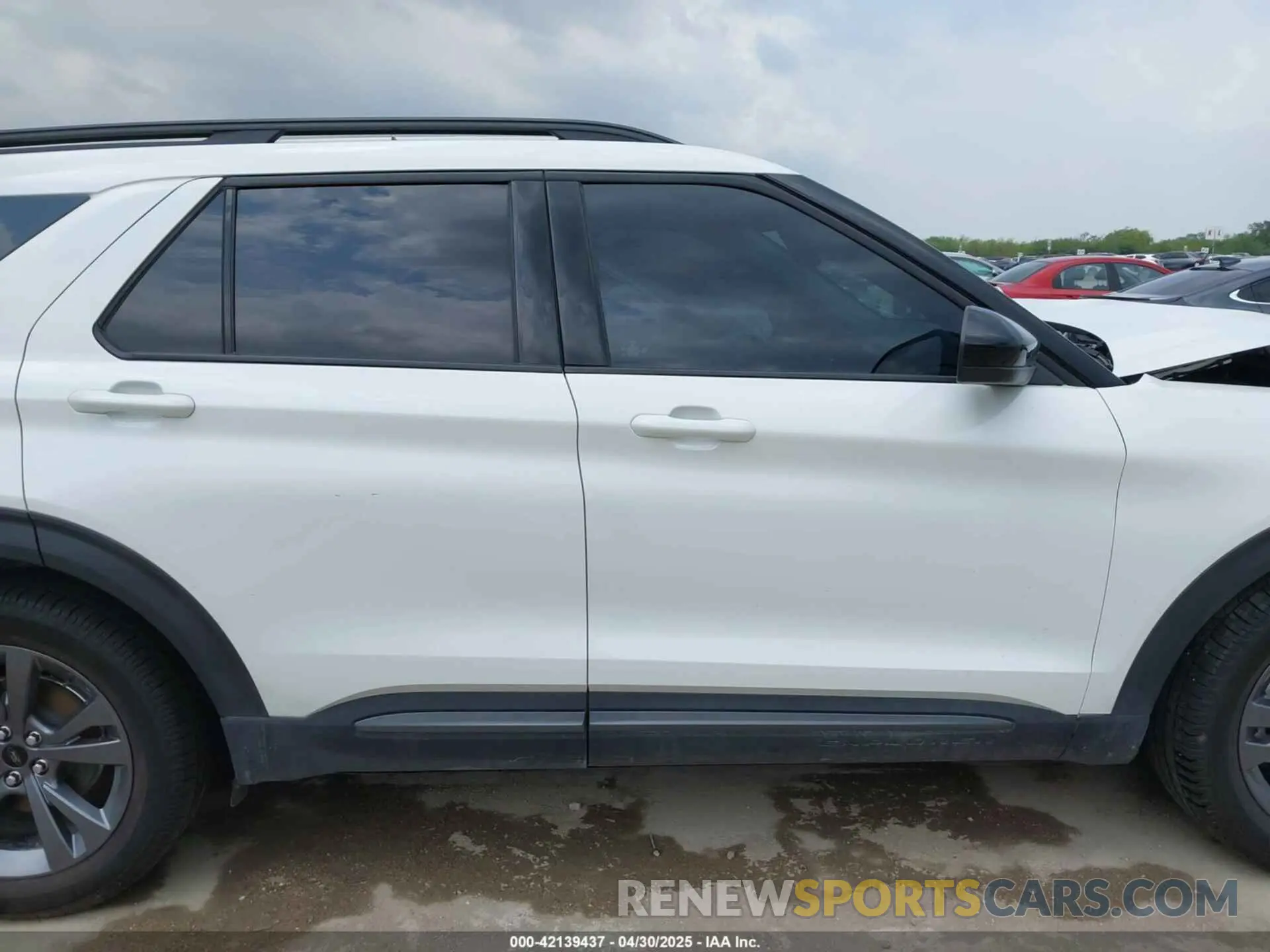 13 Photograph of a damaged car 1FMSK7DH5PGA47310 FORD EXPLORER 2023