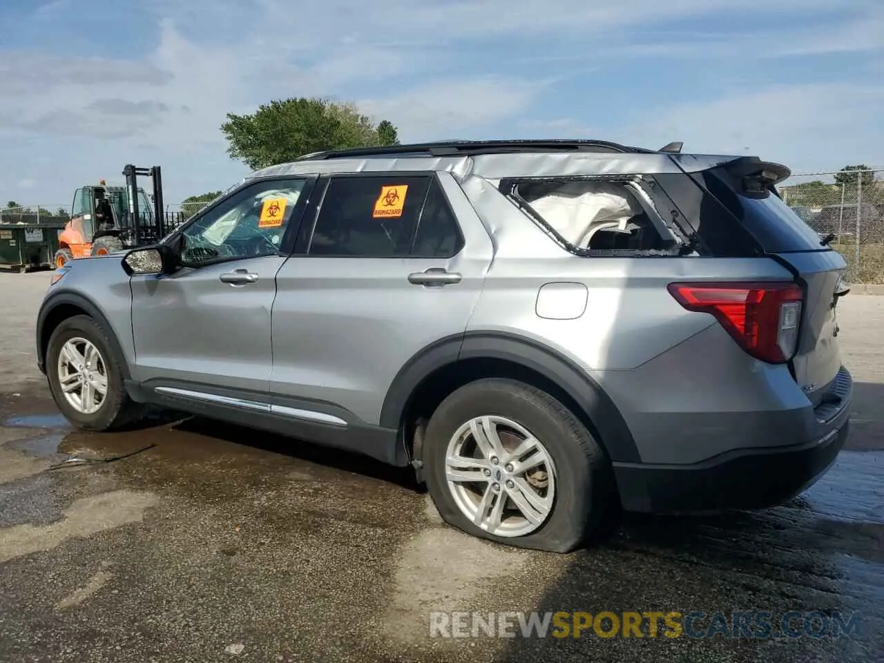 2 Photograph of a damaged car 1FMSK7DH5PGB29585 FORD EXPLORER 2023