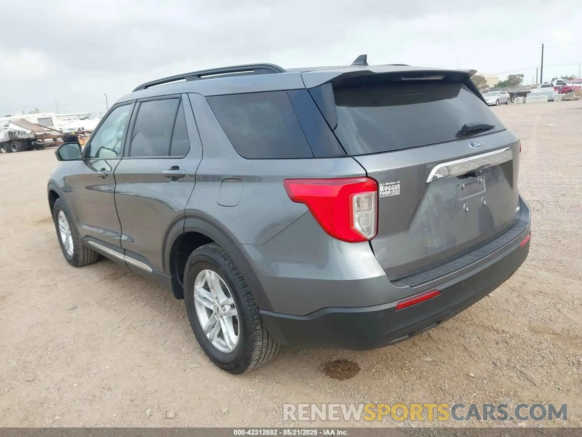 3 Photograph of a damaged car 1FMSK7DH5PGB46807 FORD EXPLORER 2023