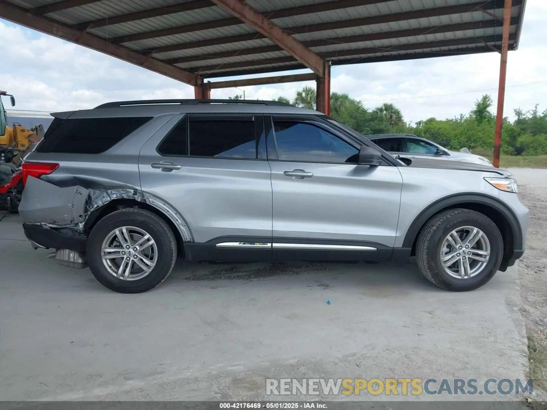 14 Photograph of a damaged car 1FMSK7DH5PGB69004 FORD EXPLORER 2023