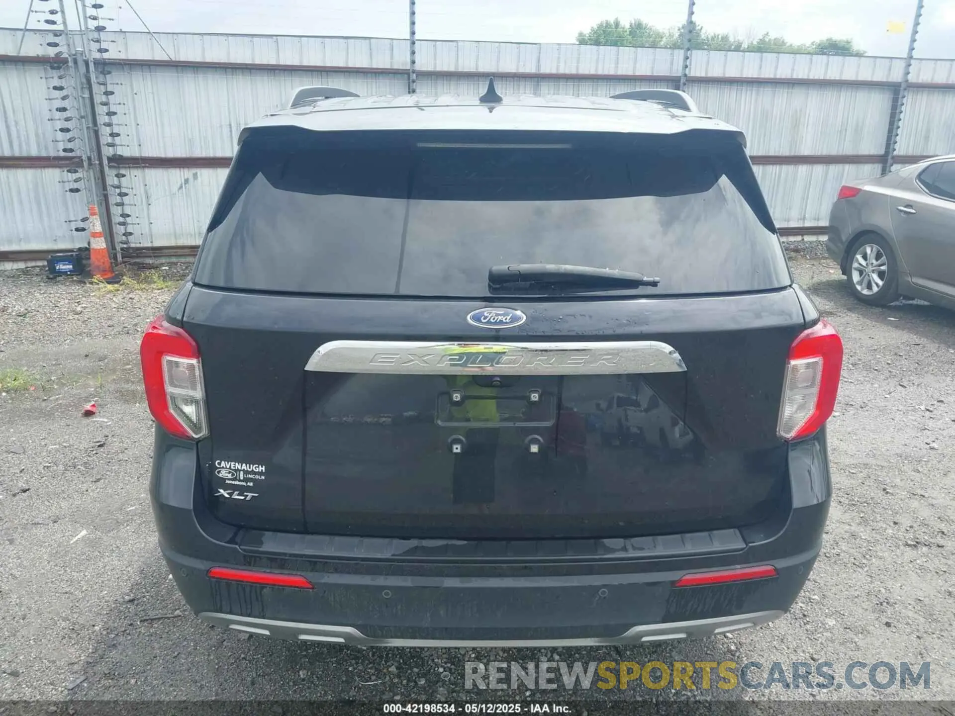19 Photograph of a damaged car 1FMSK7DH6PGB06591 FORD EXPLORER 2023