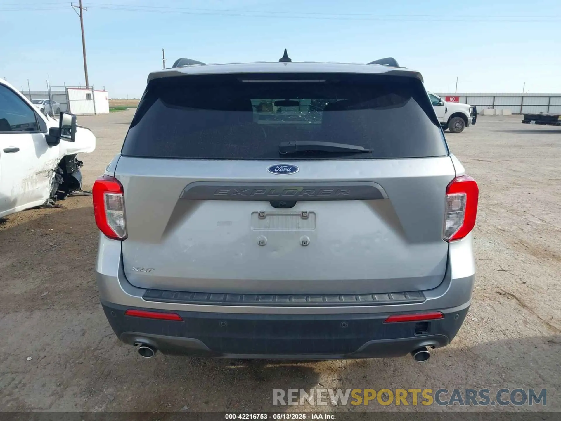 16 Photograph of a damaged car 1FMSK7DH6PGC33132 FORD EXPLORER 2023
