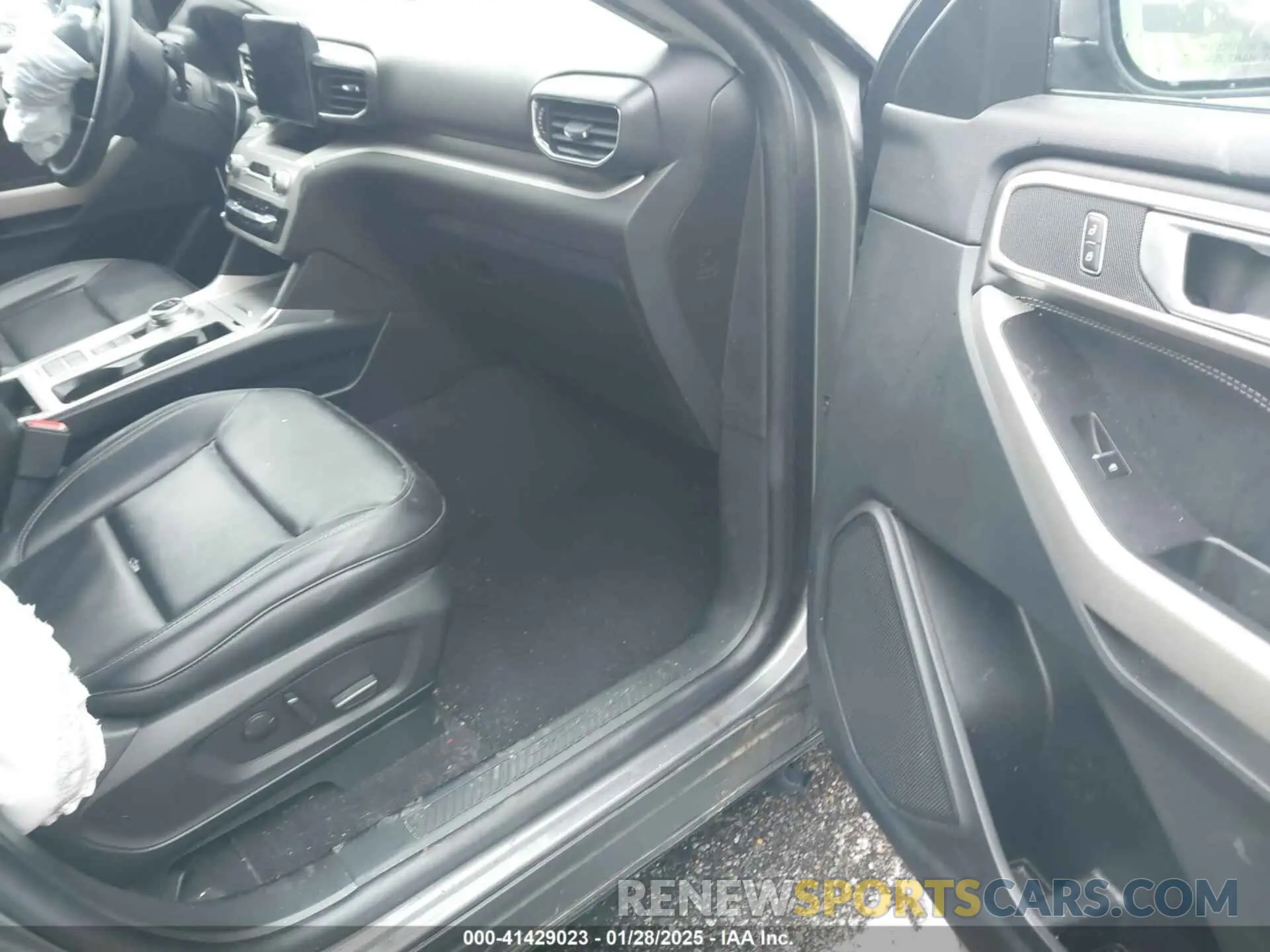5 Photograph of a damaged car 1FMSK7DH7PGA13269 FORD EXPLORER 2023