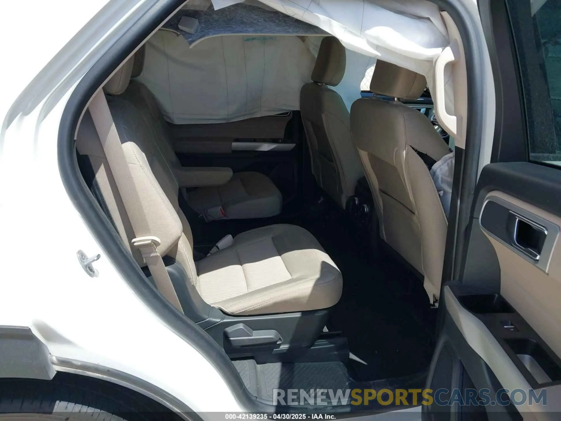 8 Photograph of a damaged car 1FMSK7DH7PGA17757 FORD EXPLORER 2023