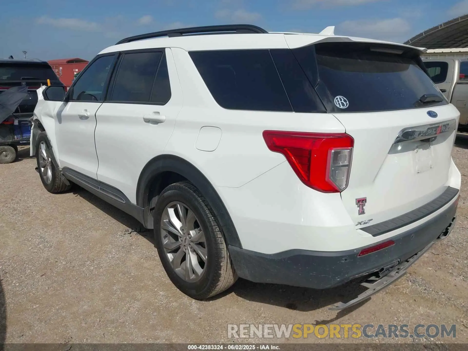 3 Photograph of a damaged car 1FMSK7DH7PGB87410 FORD EXPLORER 2023