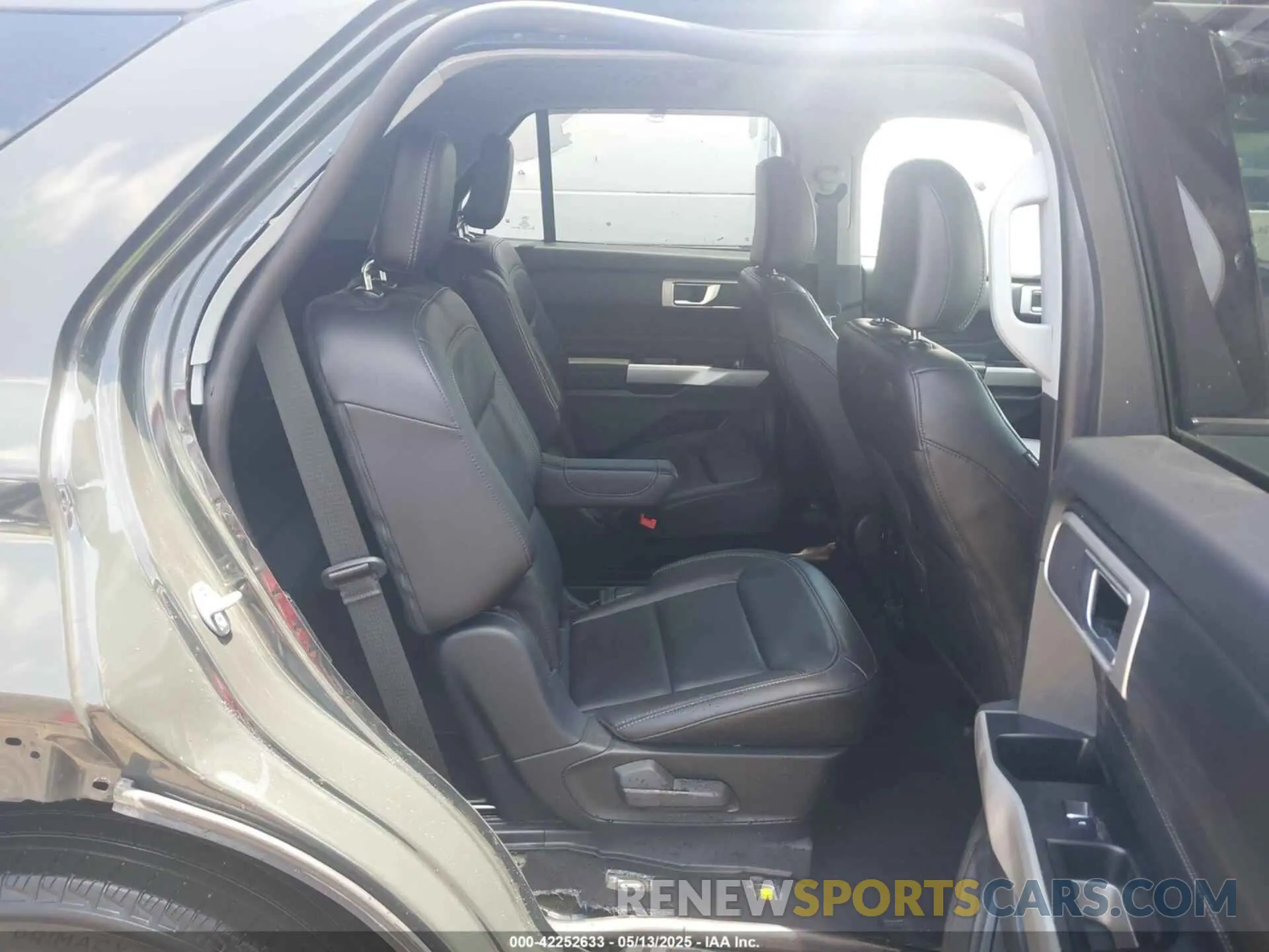 8 Photograph of a damaged car 1FMSK7DH7PGC37612 FORD EXPLORER 2023