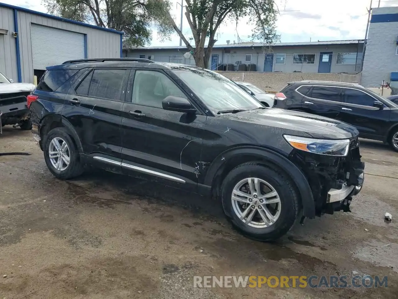 4 Photograph of a damaged car 1FMSK7DHXPGA85423 FORD EXPLORER 2023