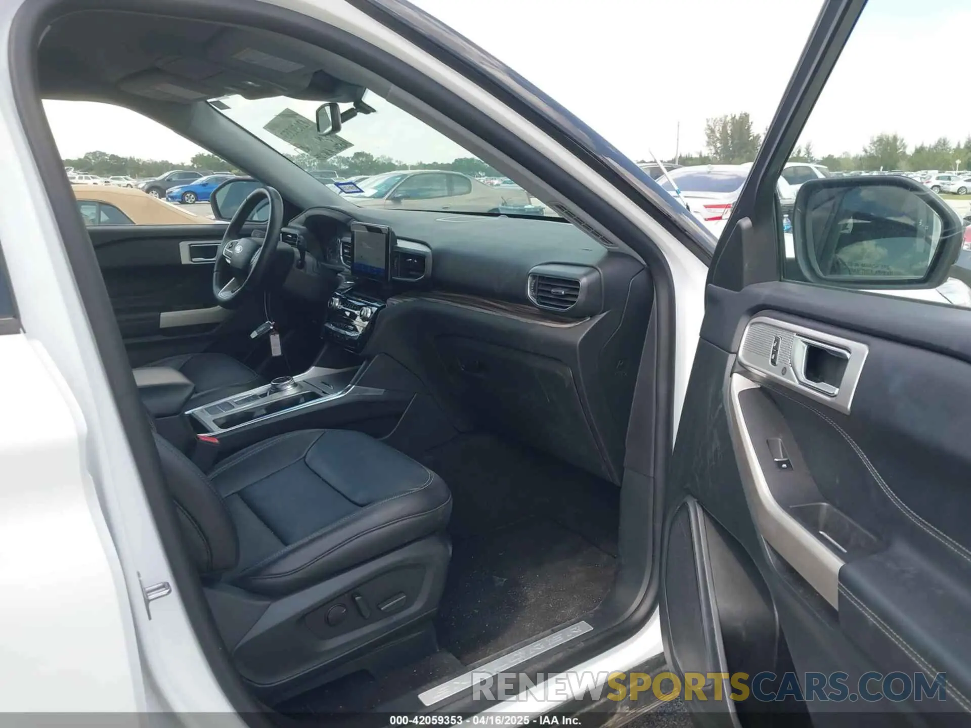 5 Photograph of a damaged car 1FMSK7FH2PGB17892 FORD EXPLORER 2023