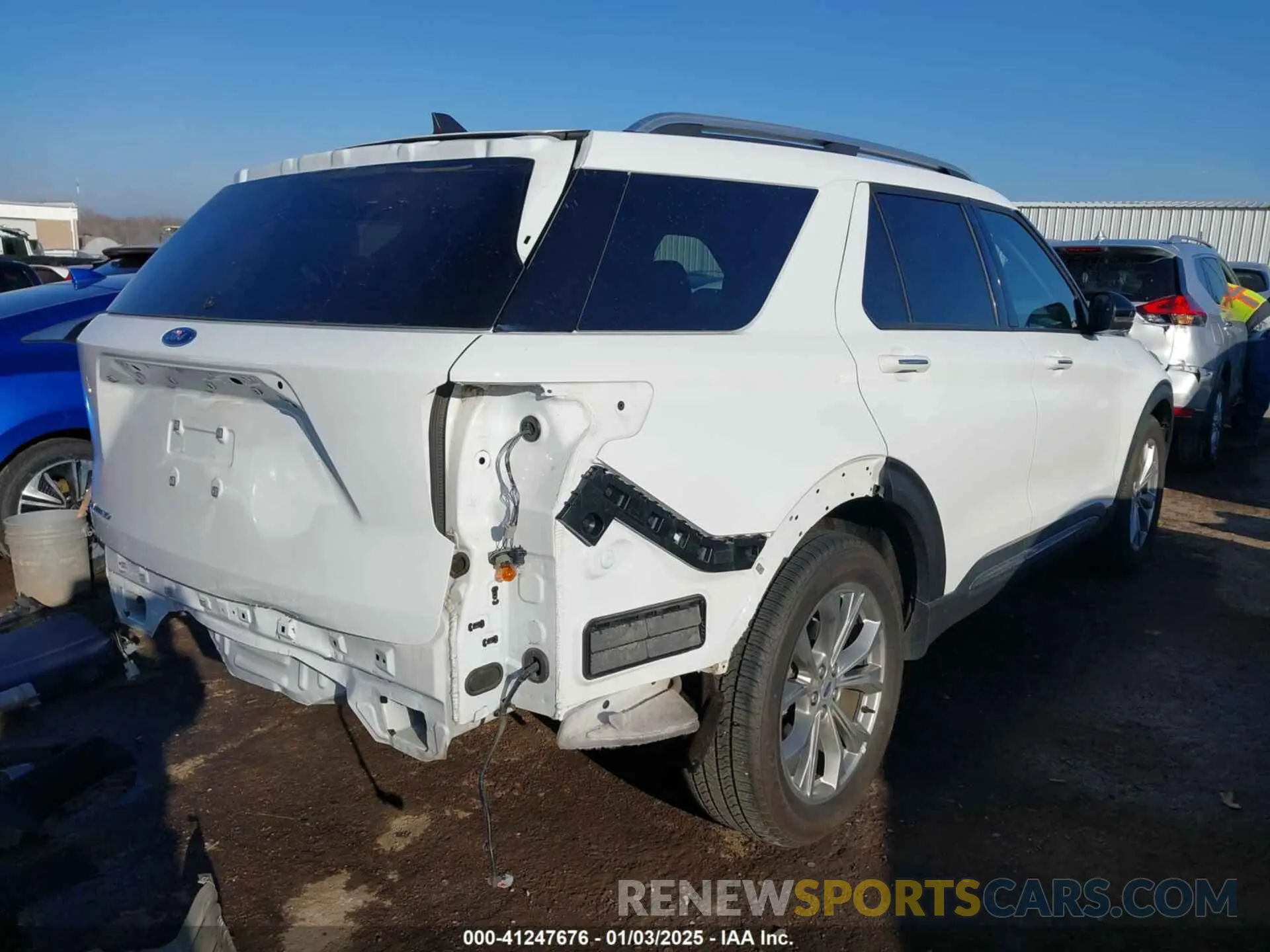 4 Photograph of a damaged car 1FMSK7FH8PGA07722 FORD EXPLORER 2023