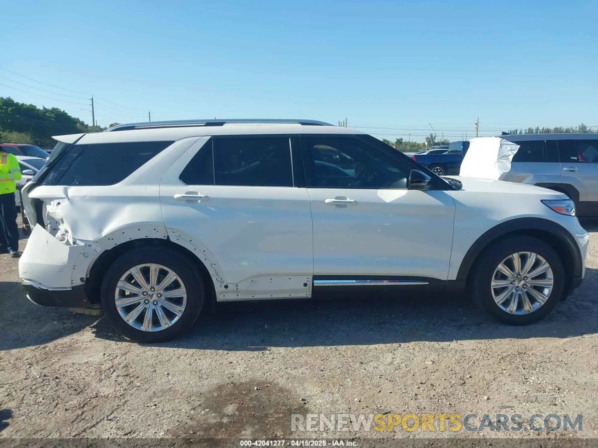 14 Photograph of a damaged car 1FMSK7FH9PGA99908 FORD EXPLORER 2023