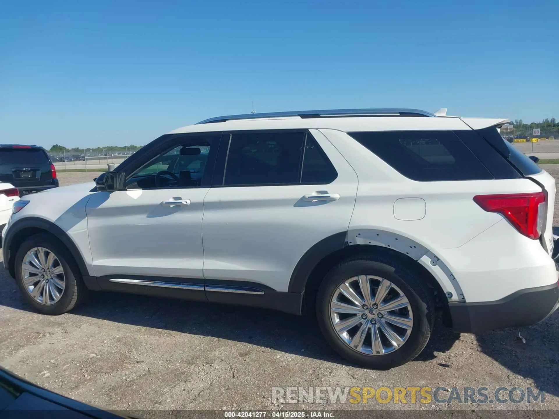 15 Photograph of a damaged car 1FMSK7FH9PGA99908 FORD EXPLORER 2023