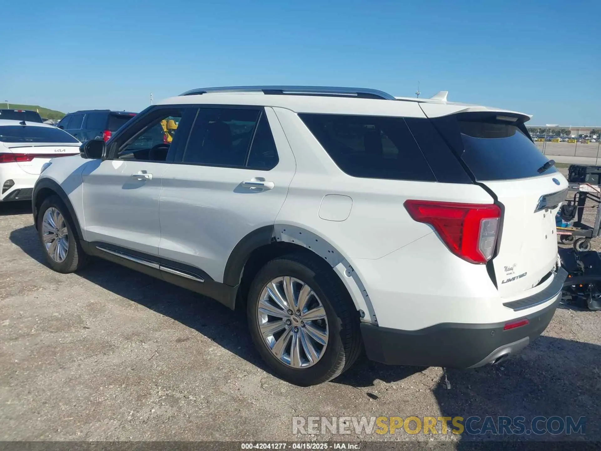 3 Photograph of a damaged car 1FMSK7FH9PGA99908 FORD EXPLORER 2023