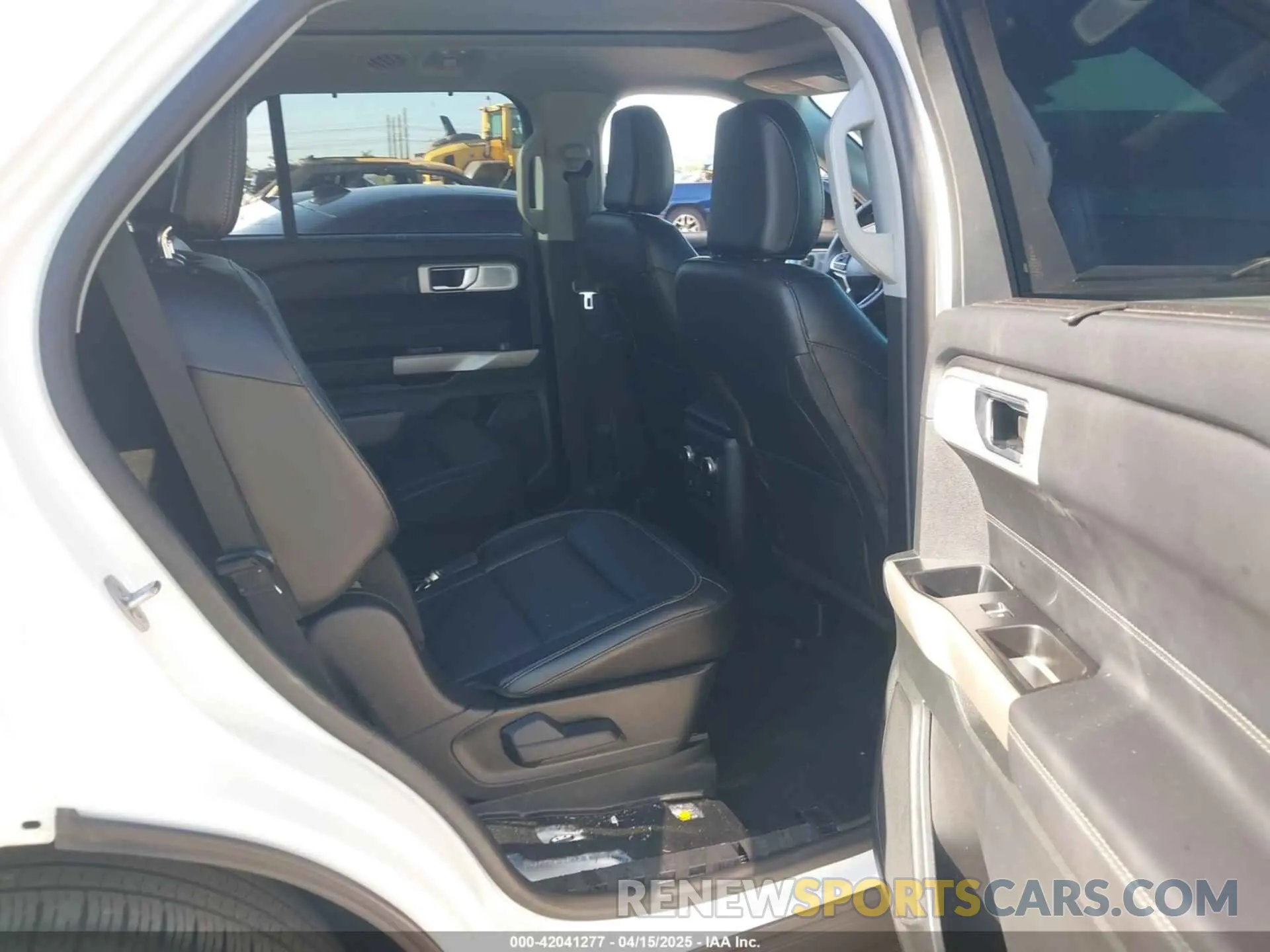 8 Photograph of a damaged car 1FMSK7FH9PGA99908 FORD EXPLORER 2023