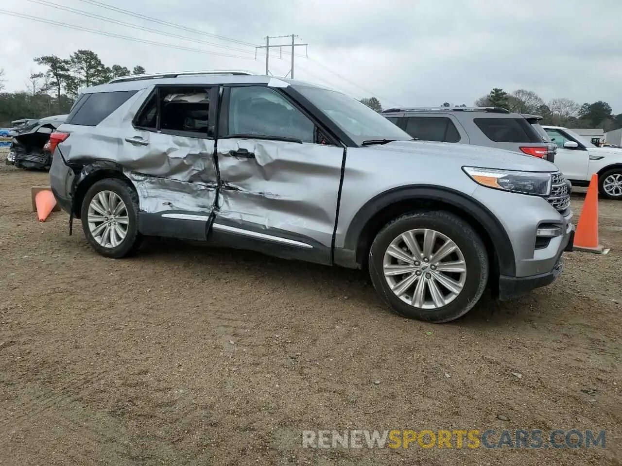 4 Photograph of a damaged car 1FMSK7FH9PGB49660 FORD EXPLORER 2023