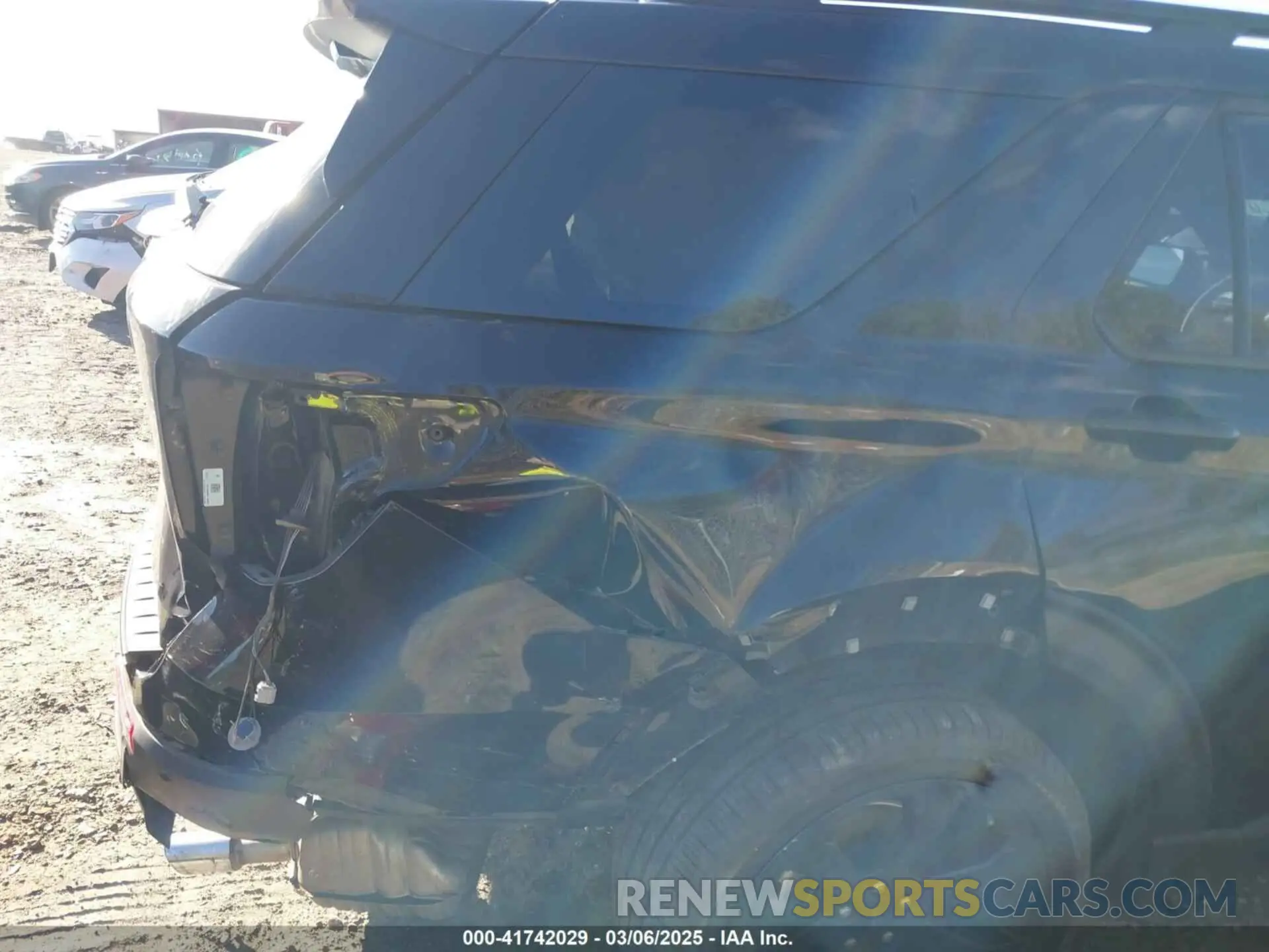 18 Photograph of a damaged car 1FMSK7KH3PGA48569 FORD EXPLORER 2023