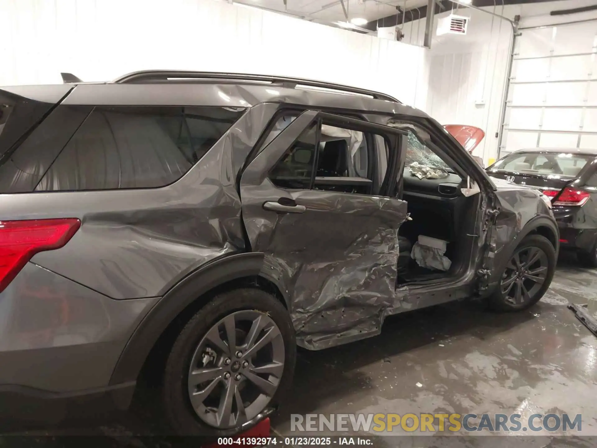 6 Photograph of a damaged car 1FMSK8DH0PGB76870 FORD EXPLORER 2023
