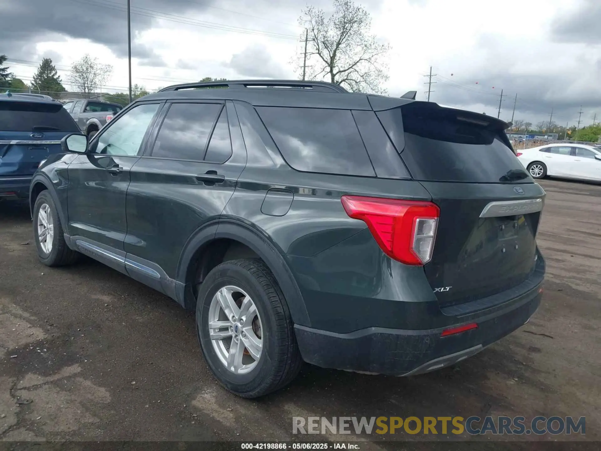 3 Photograph of a damaged car 1FMSK8DH2PGB55230 FORD EXPLORER 2023