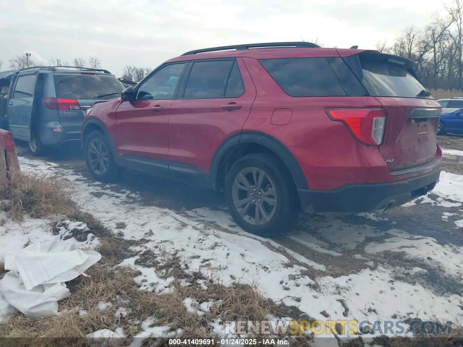 3 Photograph of a damaged car 1FMSK8DH3PGB92772 FORD EXPLORER 2023